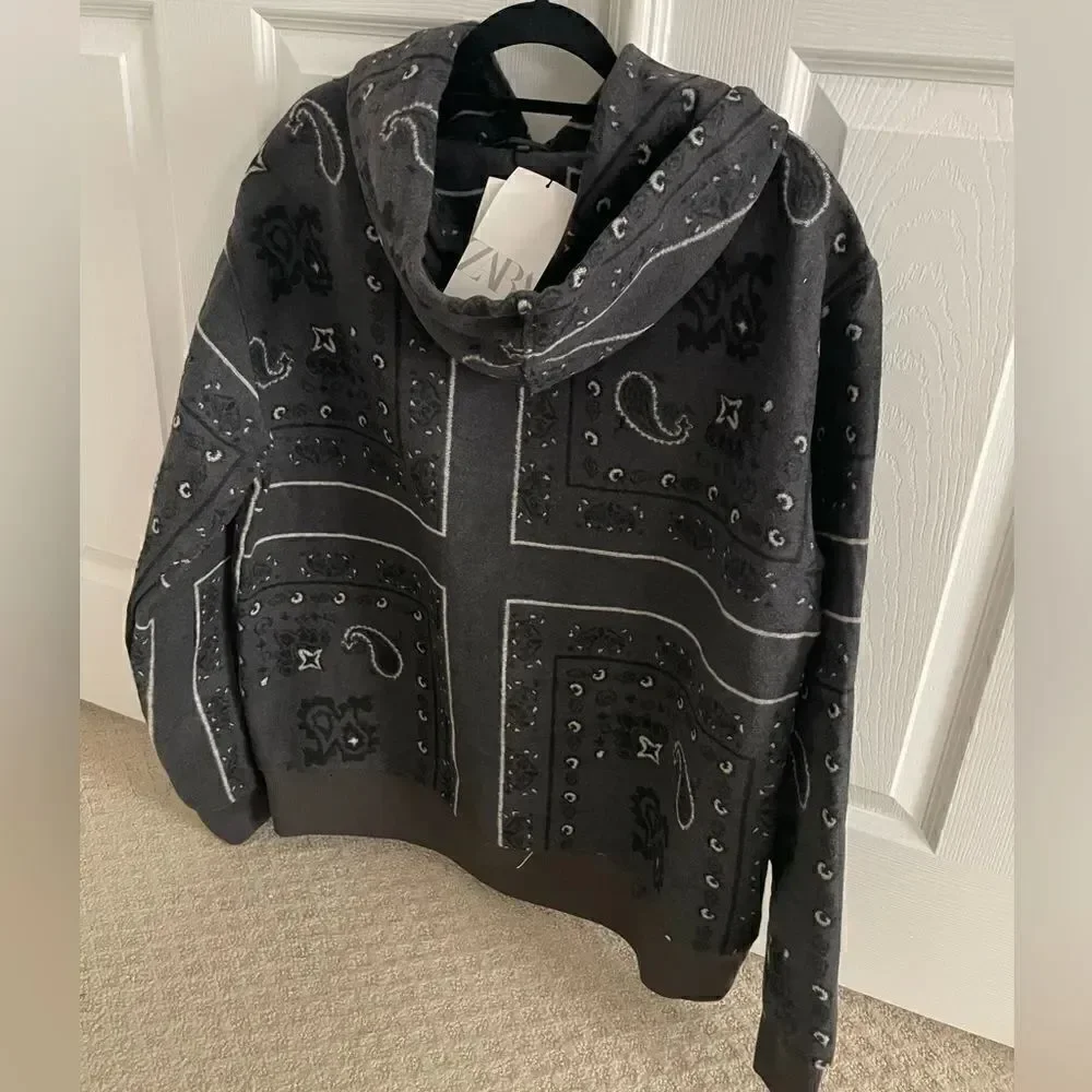 NWT Zara Bandana Print Sweatshirt